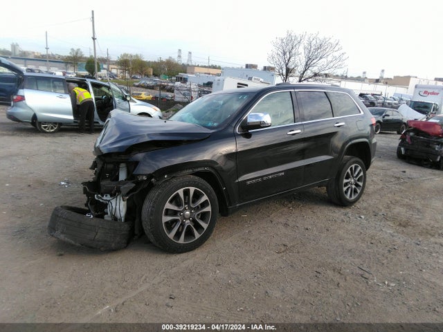 1C4RJFCT3HC880523 Jeep Grand Cherokee Overland 4x4