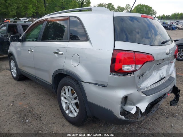 KIA SORENTO LX 2014 5XYKT4A68EG456761 Image 3