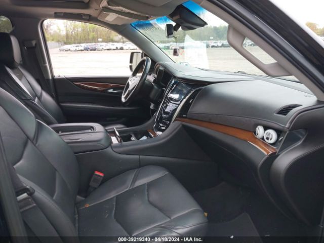 1GYS4HKJXHR167193 Cadillac Escalade Esv Luxury