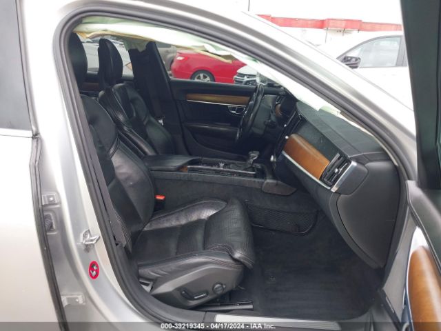 LVY992ML9JP007026 Volvo S90 T6 Inscription