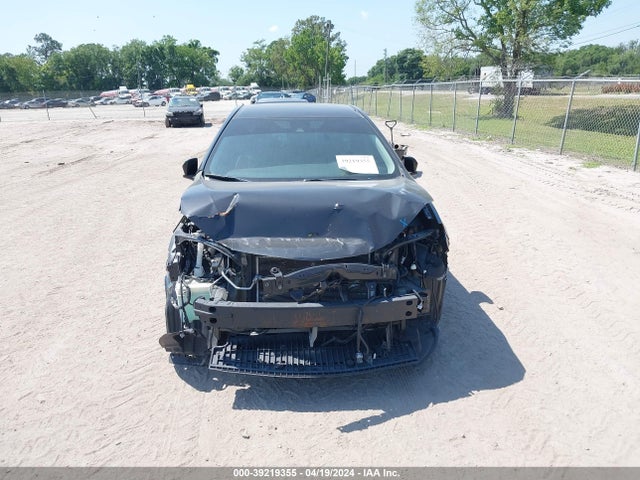 Toyota COROLLA SE 2019 5YFBURHE5KP880039 Image 6