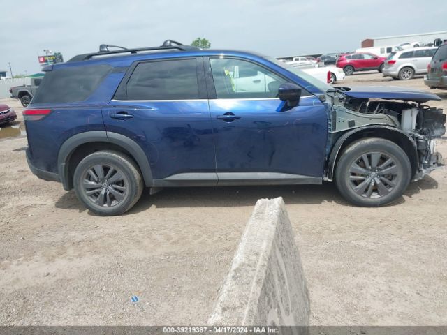5N1DR3BA6NC255378 Nissan Pathfinder Sv 2wd