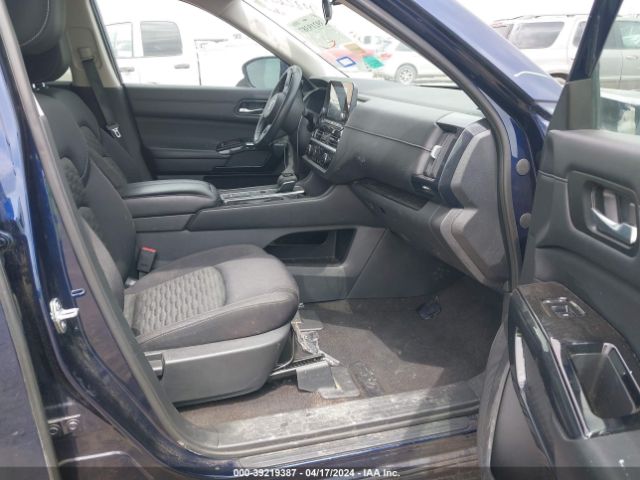5N1DR3BA6NC255378 Nissan Pathfinder Sv 2wd