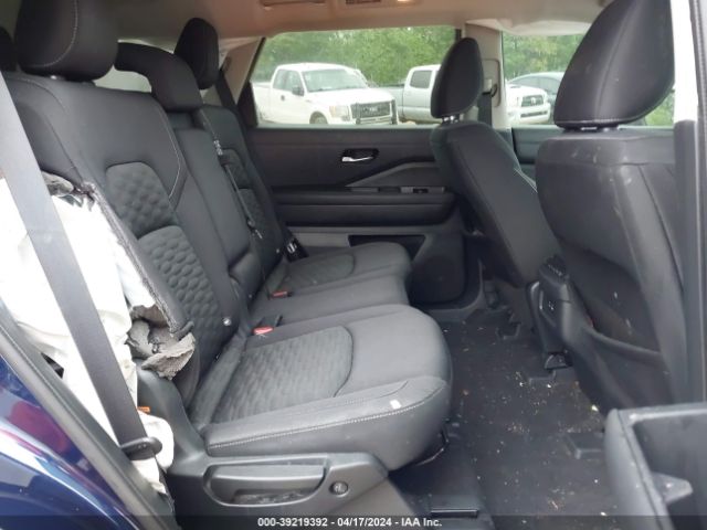 5N1DR3BA9NC215098 Nissan Pathfinder Sv 2wd