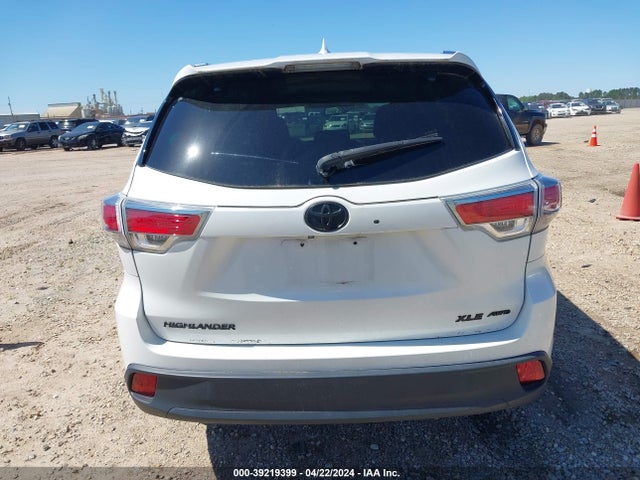 Toyota Highlander Xle V6 2016 5TDJKRFH7GS271757 Image 16