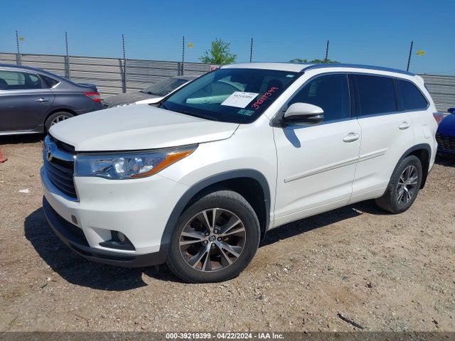 Toyota Highlander Xle V6 2016 5TDJKRFH7GS271757 Image 2