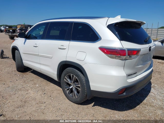 Toyota Highlander Xle V6 2016 5TDJKRFH7GS271757 Image 3