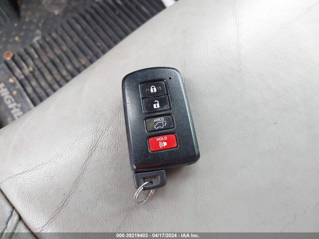 Toyota Highlander Xle 2017 5TDJZRFH2HS513383 Image 11