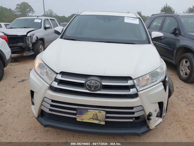 Toyota Highlander Xle 2017 5TDJZRFH2HS513383 Image 12