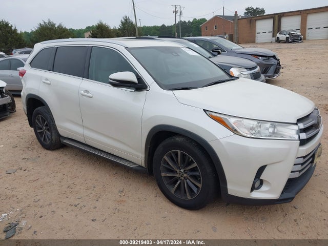 Toyota Highlander Xle 2017 5TDJZRFH2HS513383 Image 13