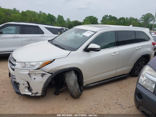 Toyota Highlander Xle 2017 5TDJZRFH2HS513383 Image 14