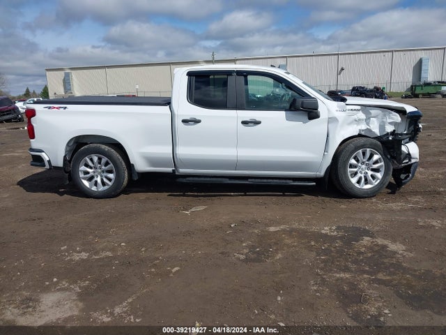 Chevrolet Silverado 1500 Custom 2019 1GCRYBEF5KZ256559 Image 13