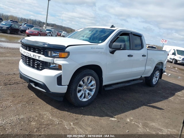 Chevrolet Silverado 1500 Custom 2019 1GCRYBEF5KZ256559 Image 2