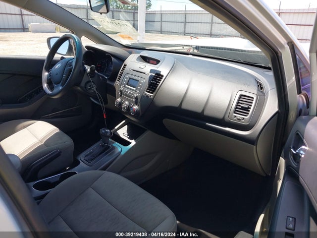 KIA FORTE LX 2015 KNAFK4A65F5433417 Image 5