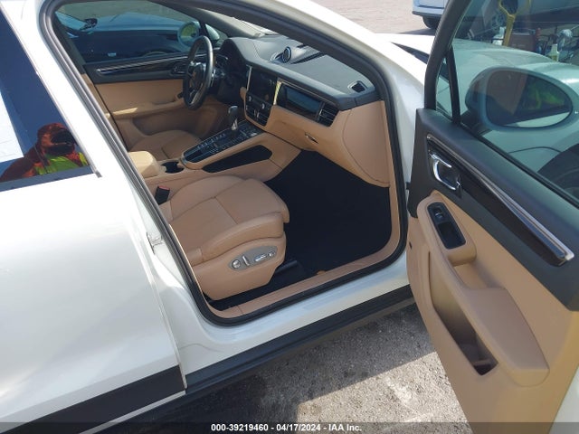 2021 PORSCHE MACAN WP1AA2A59MLB12001 Photo 4
