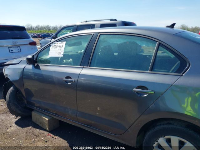 3VW2K7AJ5FM423890 Volkswagen Jetta 2.0l S