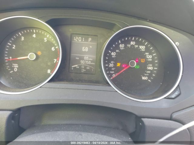3VW2K7AJ5FM423890 Volkswagen Jetta 2.0l S