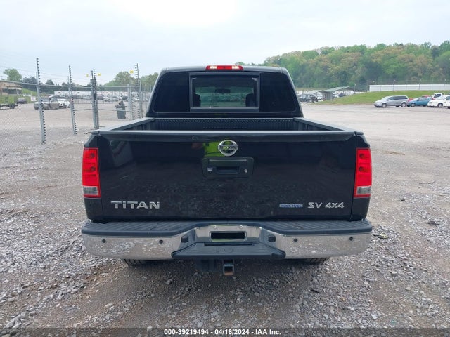 Nissan TITAN SV 2014 1N6BA0EC2EN516862 Image 17