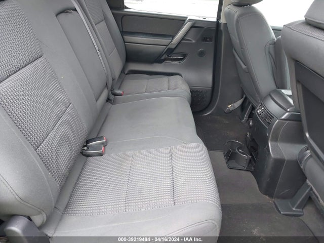 Nissan TITAN SV 2014 1N6BA0EC2EN516862 Image 8