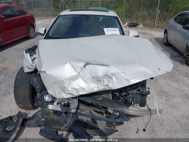 WBA8A3C52JA494539 BMW 320i Xdrive