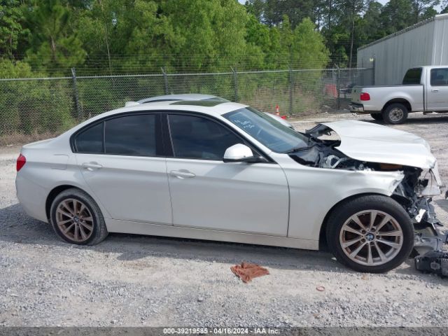 WBA8A3C52JA494539 BMW 320i Xdrive