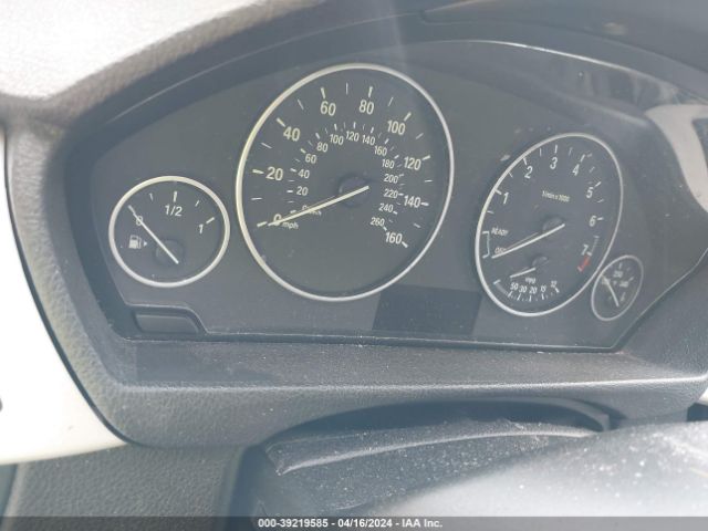 WBA8A3C52JA494539 BMW 320i Xdrive