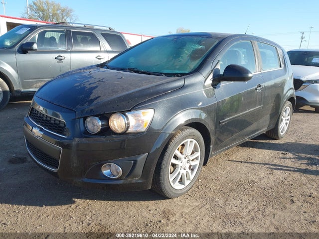 1G1JD6SB8E4175499 Chevrolet Sonic Lt Manual