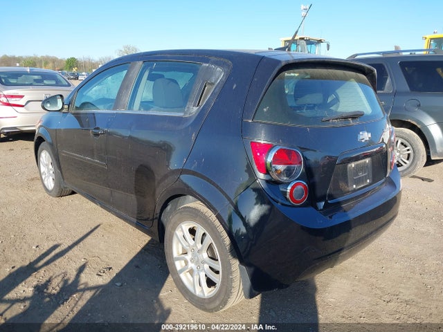 1G1JD6SB8E4175499 Chevrolet Sonic Lt Manual