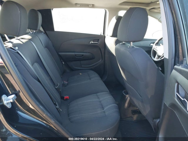 1G1JD6SB8E4175499 Chevrolet Sonic Lt Manual