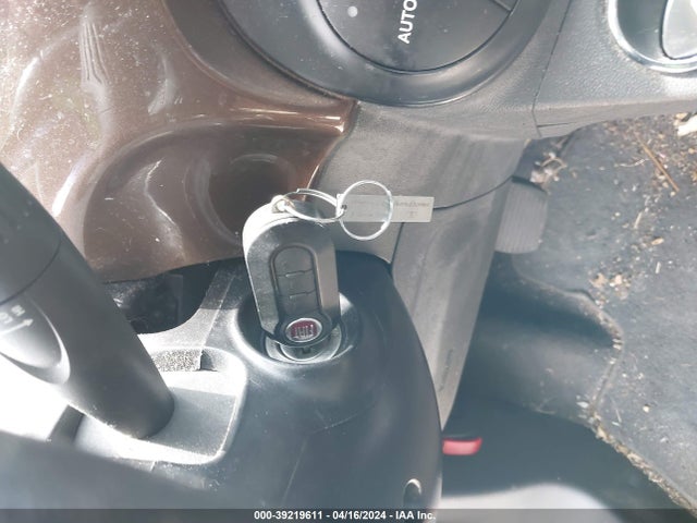 2012 FIAT 500C 3C3CFFER3CT109277 Photo 10