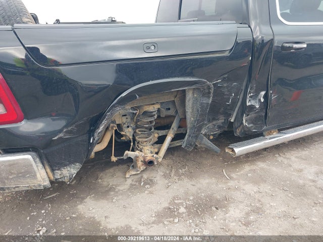 RAM 1500 Laramie  4x4 5'7 Box 2020 1C6SRFJT0LN110295 Image 6