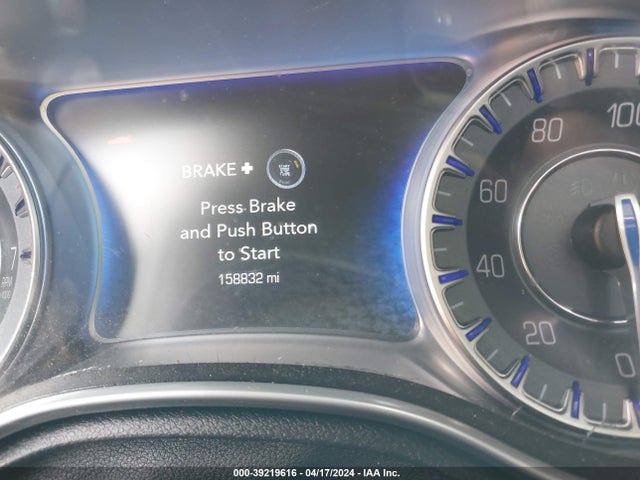 Chrysler 300 Anniversary Edition 2016 2C3CCAAG4GH135420 Image 15