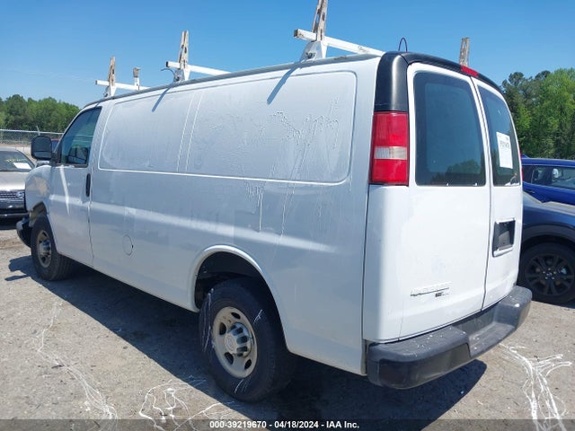 Chevrolet Express 2500 Work Van 2015 1GCWGFCF2F1196874 Image 3