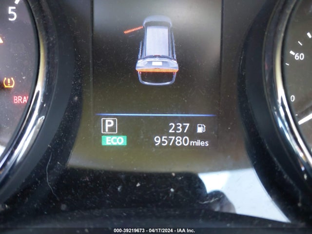 Nissan ROGUE SV 2018 5N1AT2MT7JC715588 Image 15