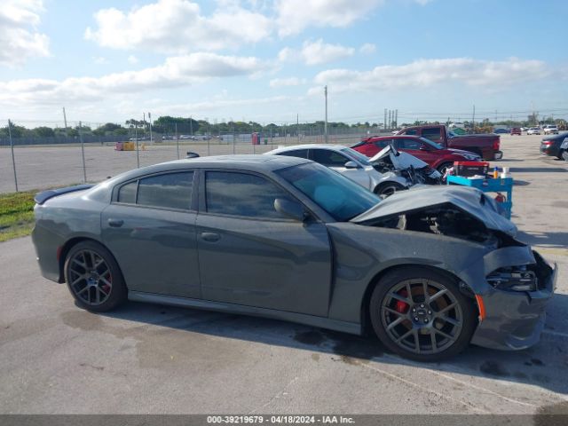 2C3CDXGJ5KH635727 Dodge Charger Scat Pack Rwd