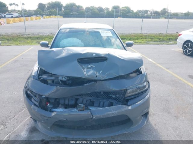 2C3CDXGJ5KH635727 Dodge Charger Scat Pack Rwd