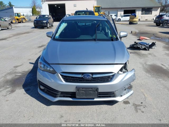 4S3GTAD65P3714922 Subaru Impreza Premium 5-door