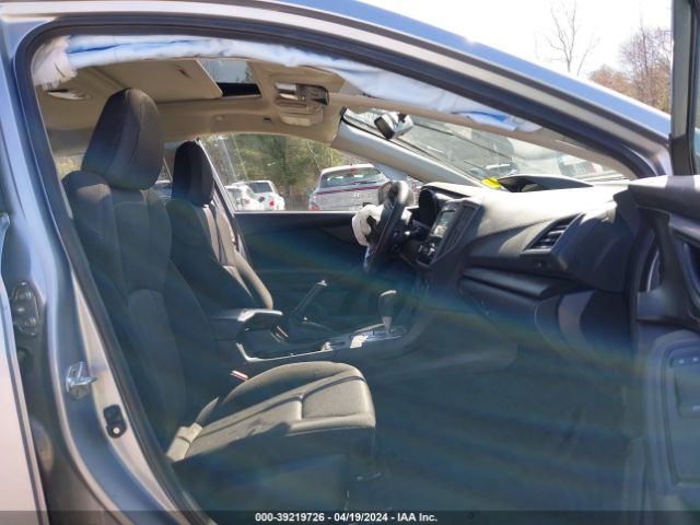 4S3GTAD65P3714922 Subaru Impreza Premium 5-door