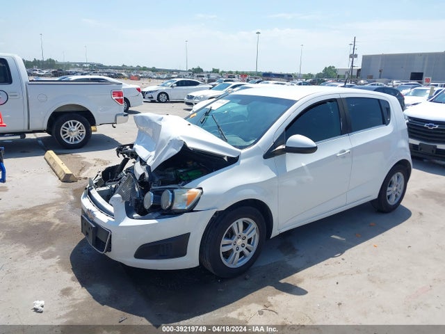 Chevrolet Sonic Lt Auto 2014 1G1JC6SH9E4243106 Image 2
