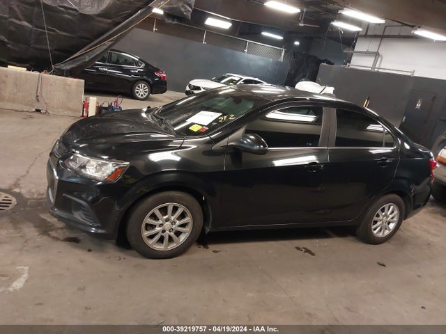 Chevrolet Sonic Lt Auto 2017 1G1JD5SH0H4113131 Image 14