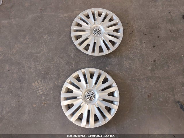 WVWDB7AJXEW008574 Volkswagen Golf 2.5l