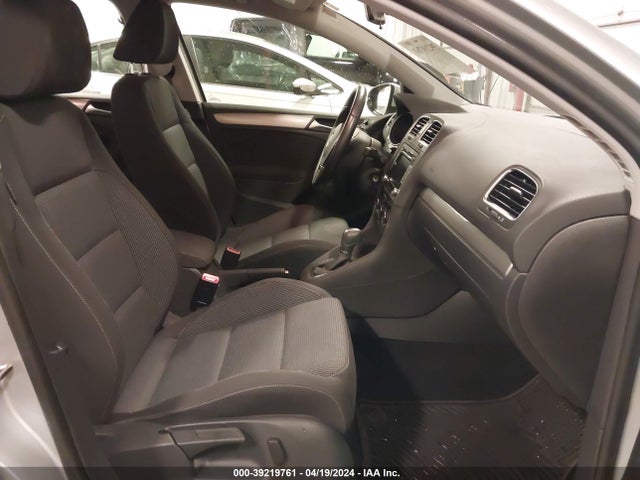 WVWDB7AJXEW008574 Volkswagen Golf 2.5l