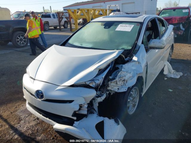JTDKARFU5H3535114 Toyota Prius Four
