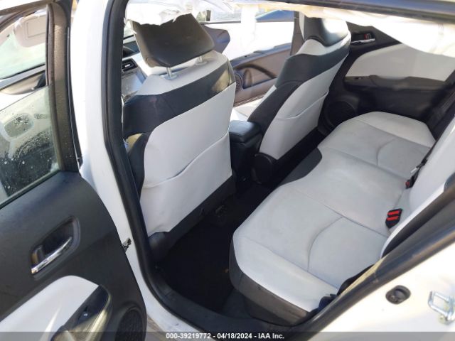 JTDKARFU5H3535114 Toyota Prius Four