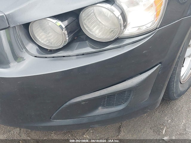 1G1JD5SH0E4137019 Chevrolet Sonic Lt Manual