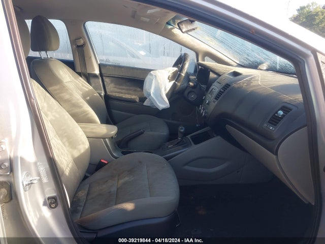 KIA FORTE LX 2016 KNAFK4A67G5484662 Image 5