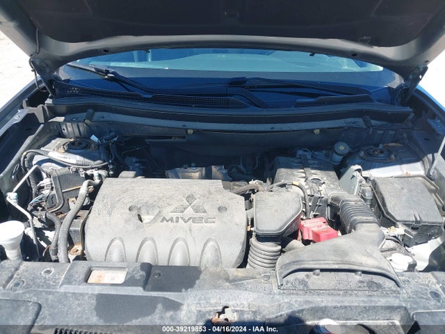 Mitsubishi Outlander Se 2015 JA4AZ3A38FZ003036 Image 10