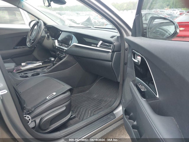 KIA Niro Touring Se 2022 KNDCC3LCXN5495121 Image 5