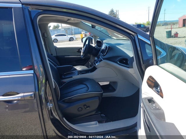 2C4RC3GG4NR222895 Chrysler Pacifica Limited Awd