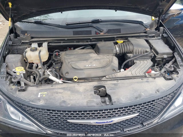 2C4RC1GG7JR108565 Chrysler Pacifica Limited